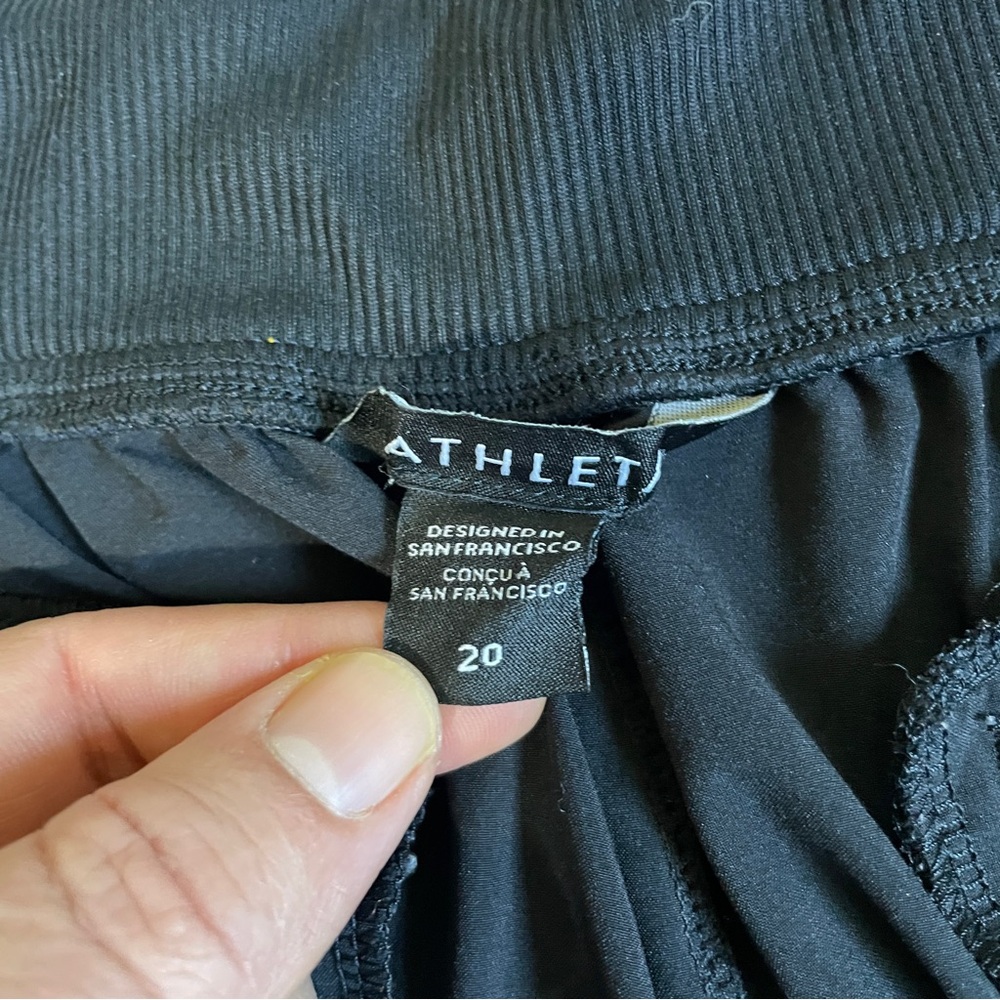 Athleta Black Brooklyn Mid Rise Pull On Ankle Pants Size 20 - Picture 4 of 11